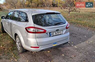 Универсал Ford Mondeo 2011 в 
