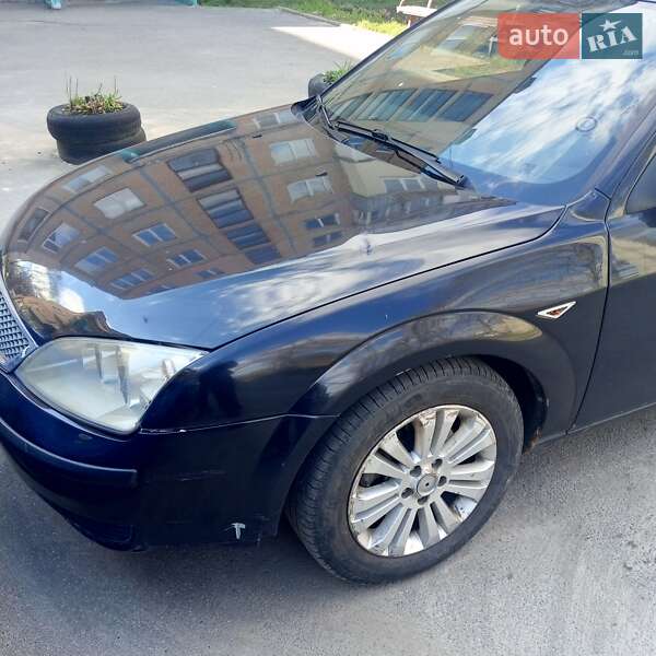 Седан Ford Mondeo 2005 в 