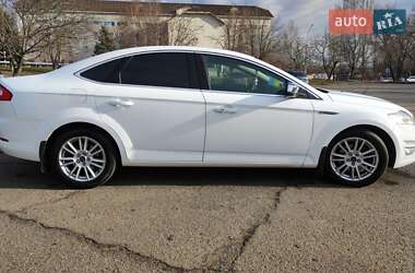 Седан Ford Mondeo 2012 в Южноукраїнську