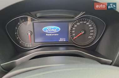 Седан Ford Mondeo 2011 в 