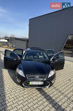 Седан Ford Mondeo 2012 в Львове