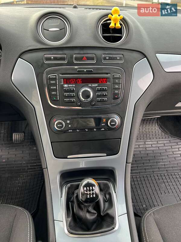 Универсал Ford Mondeo 2010 в Хусте