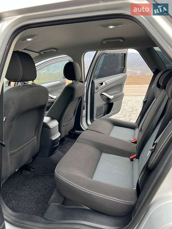 Универсал Ford Mondeo 2010 в Хусте