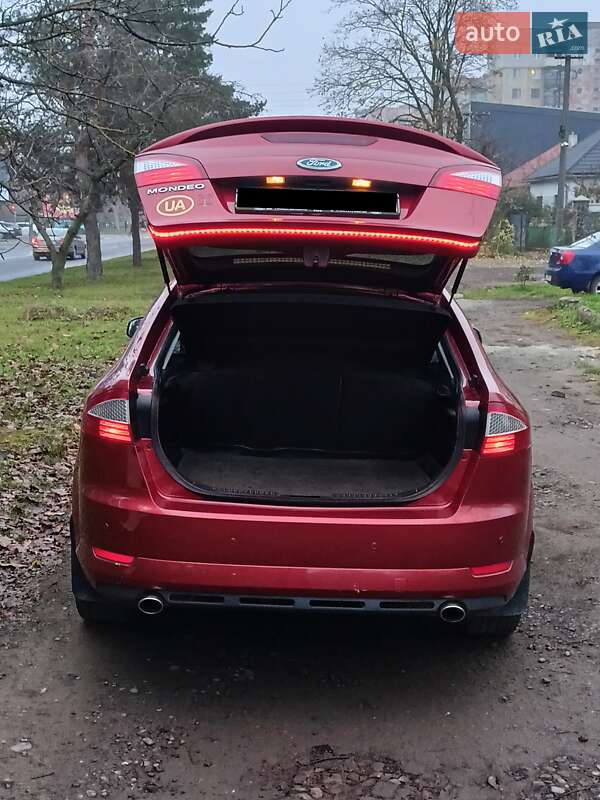 Лифтбек Ford Mondeo 2008 в Ужгороде