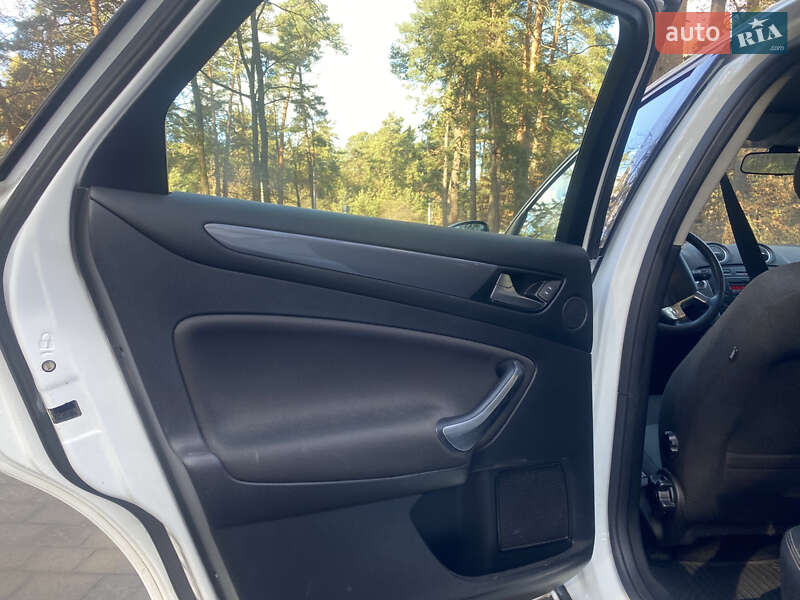 Лифтбек Ford Mondeo 2013 в Львове фото 4 Лифтбек Ford Mondeo 2013 в Львове