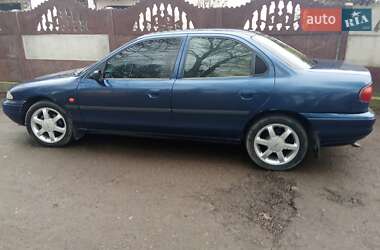 Седан Ford Mondeo 1994 в Черновцах