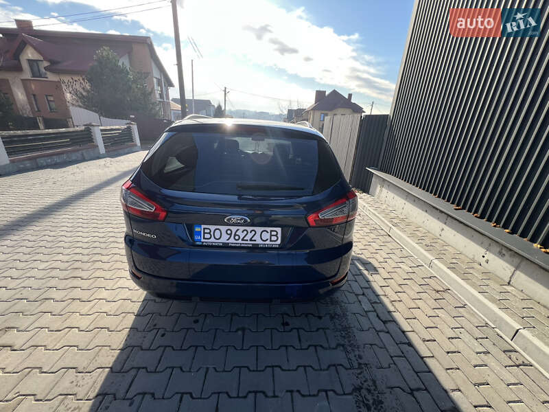 Універсал Ford Mondeo 2012 в Тернополі