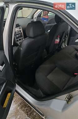 Седан Ford Mondeo 2001 в 