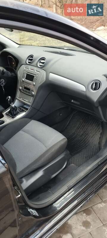 Универсал Ford Mondeo 2008 в Долине