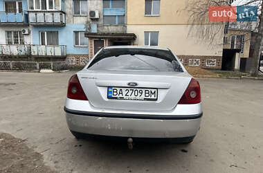 Седан Ford Mondeo 2002 в Гайвороні