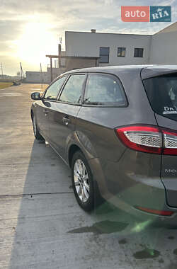 Универсал Ford Mondeo 2010 в 