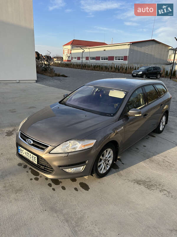 Универсал Ford Mondeo 2010 в Луцке