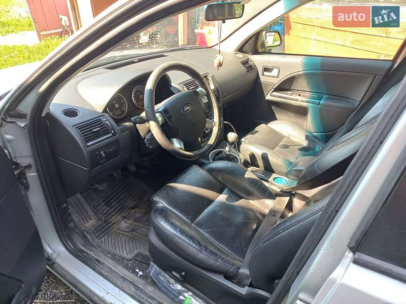 Універсал Ford Mondeo 2003 в Луцьку