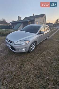 Універсал Ford Mondeo 2014 в Володимирі