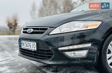 Седан Ford Mondeo 2012 в Здолбуніві