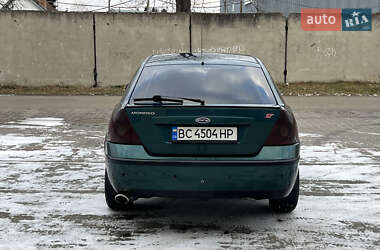 Лифтбек Ford Mondeo 2003 в Стрые