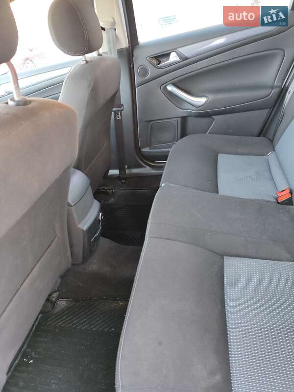 Седан Ford Mondeo 2012 в Киеве