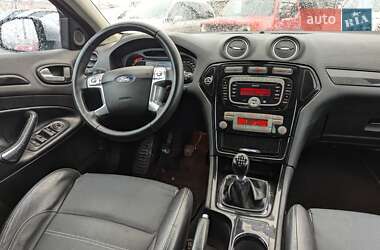 Лифтбек Ford Mondeo 2010 в Ровно