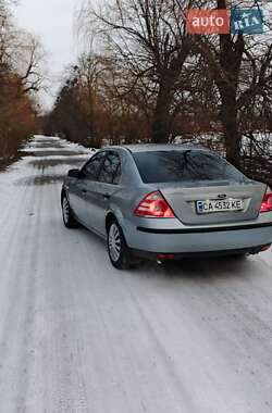 Седан Ford Mondeo 2006 в Звенигородке