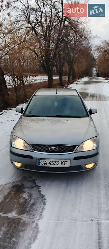 Седан Ford Mondeo 2006 в Звенигородке