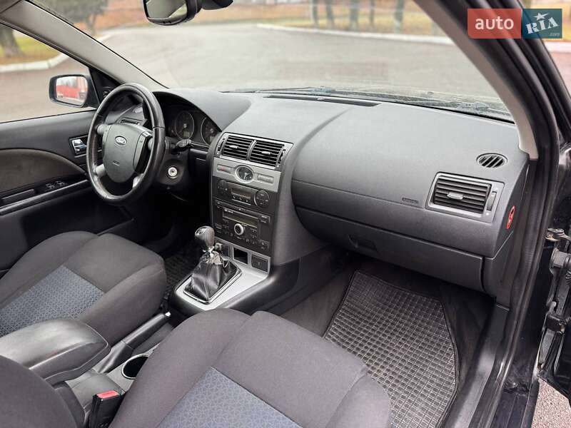 Универсал Ford Mondeo 2005 в Хмельнике