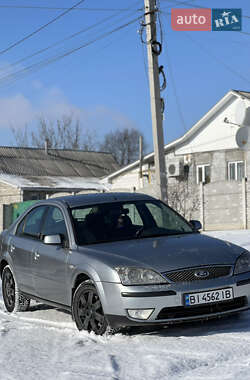 Лифтбек Ford Mondeo 2003 в Кременчуге