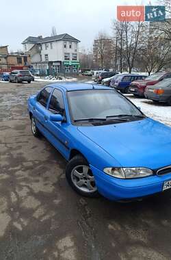 Седан Ford Mondeo 1993 в Ровно