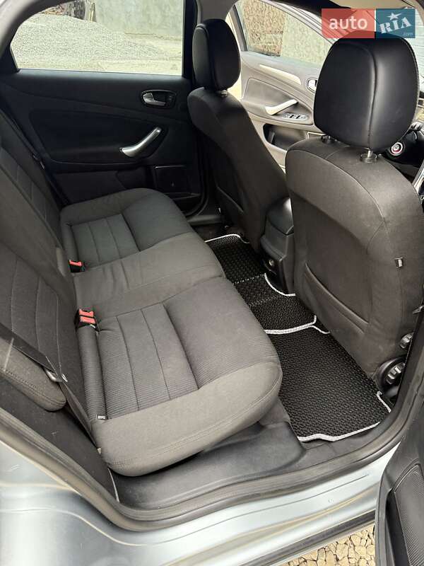 Лифтбек Ford Mondeo 2008 в Ивано-Франковске