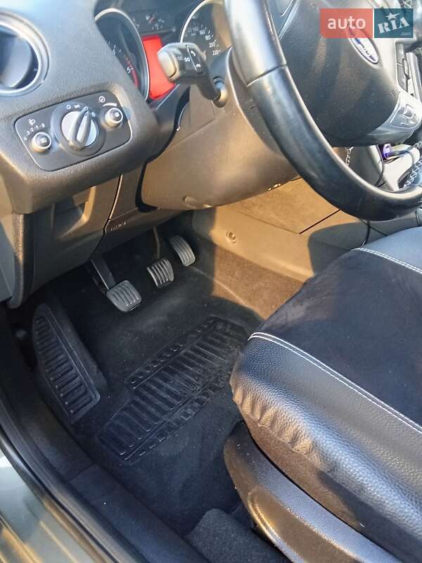 Универсал Ford Mondeo 2011 в Стрые фото 37 Универсал Ford Mondeo 2011 в Стрые