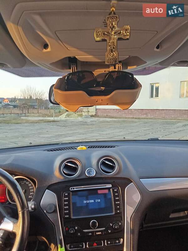 Универсал Ford Mondeo 2011 в Стрые фото 42 Универсал Ford Mondeo 2011 в Стрые