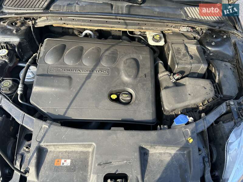 Лифтбек Ford Mondeo 2013 в Черкассах