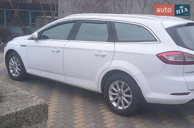 Универсал Ford Mondeo 2014 в 