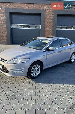 Седан Ford Mondeo 2010 в Черновцах