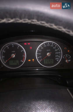 Лифтбек Ford Mondeo 2000 в 