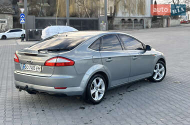 Лифтбек Ford Mondeo 2007 в 