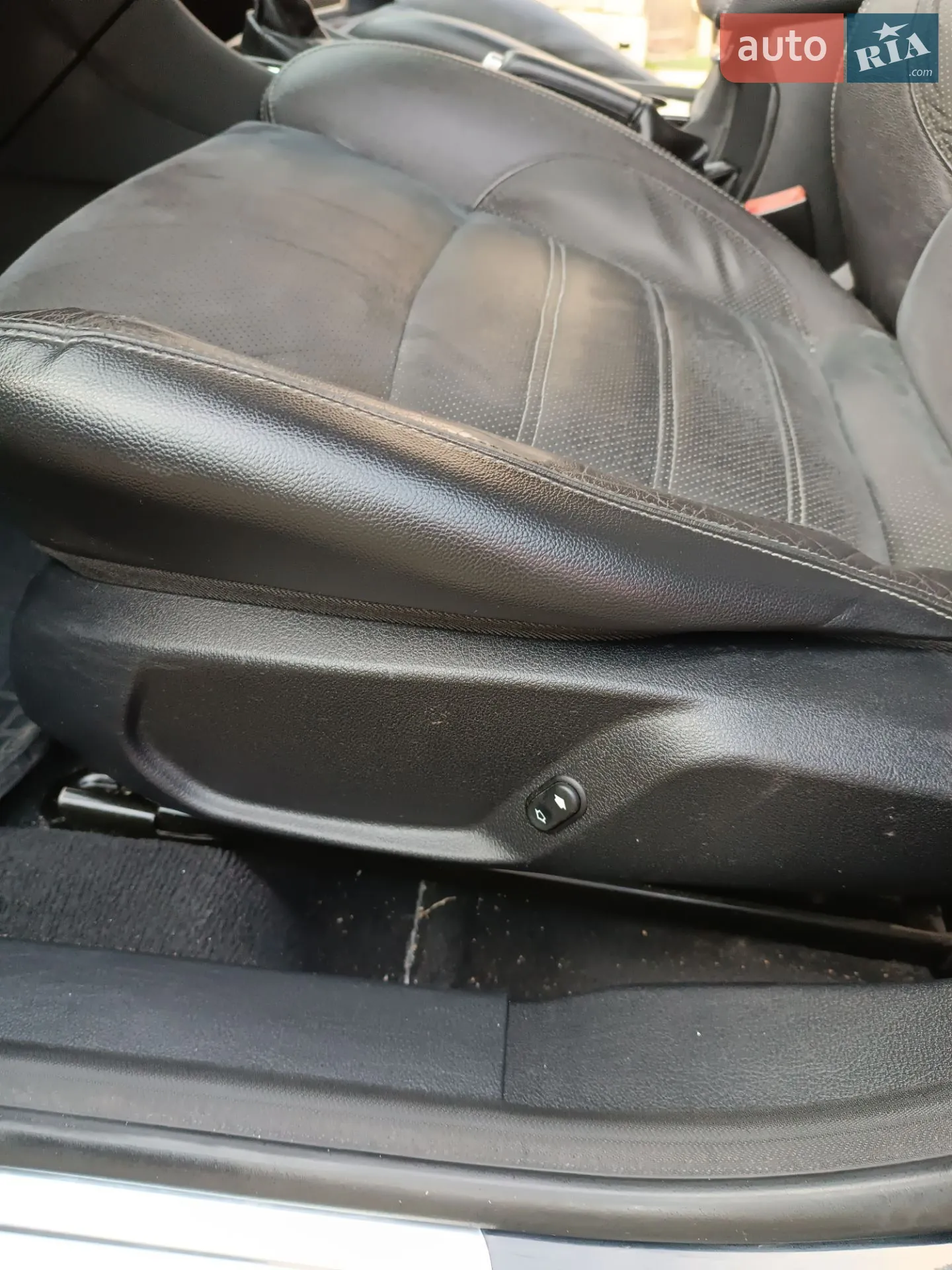 2010 Ford Mondeo - мініатюра 27