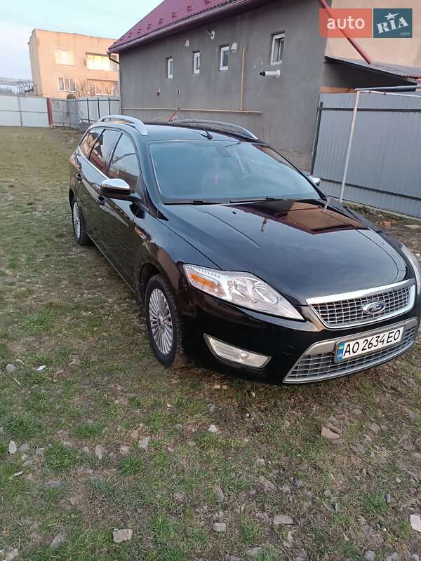 Универсал Ford Mondeo 2010 в Берегово