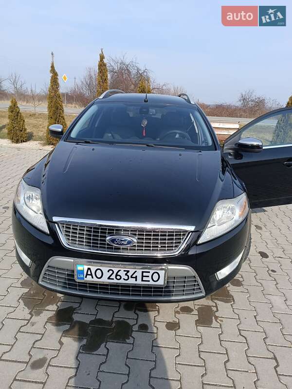 Универсал Ford Mondeo 2010 в Берегово