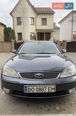 Лифтбек Ford Mondeo 2004 в Черновцах