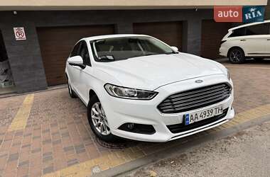 Седан Ford Mondeo 2017 в Києві