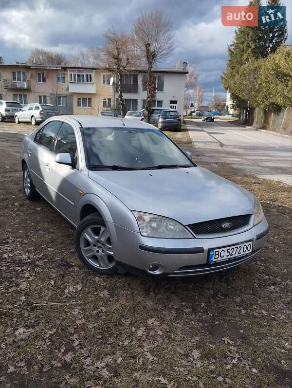 Ford Mondeo 2002
