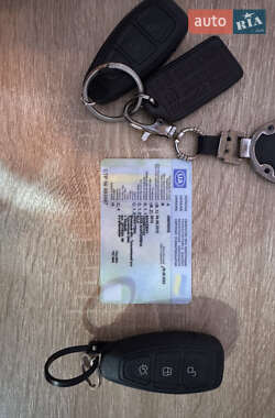 Седан Ford Mondeo 2012 в 