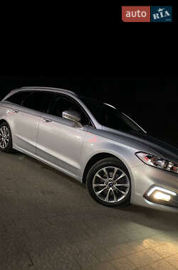 Лифтбек Ford Mondeo 2020 в 