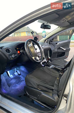 Универсал Ford Mondeo 2011 в 