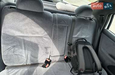 Ліфтбек Ford Mondeo 1997 в 