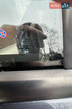Седан Ford Mondeo 2012 в 