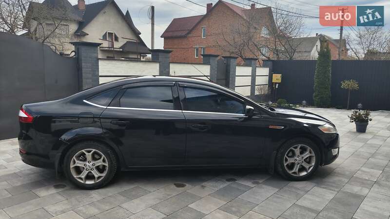 Седан Ford Mondeo 2008 в Хусте