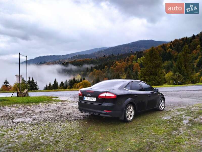 Седан Ford Mondeo 2008 в Хусте