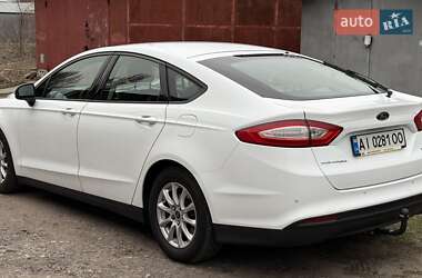 Ліфтбек Ford Mondeo 2017 в 