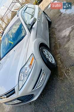 Универсал Ford Mondeo 2011 в 